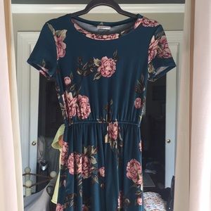 4/$25 Floral Midi dress